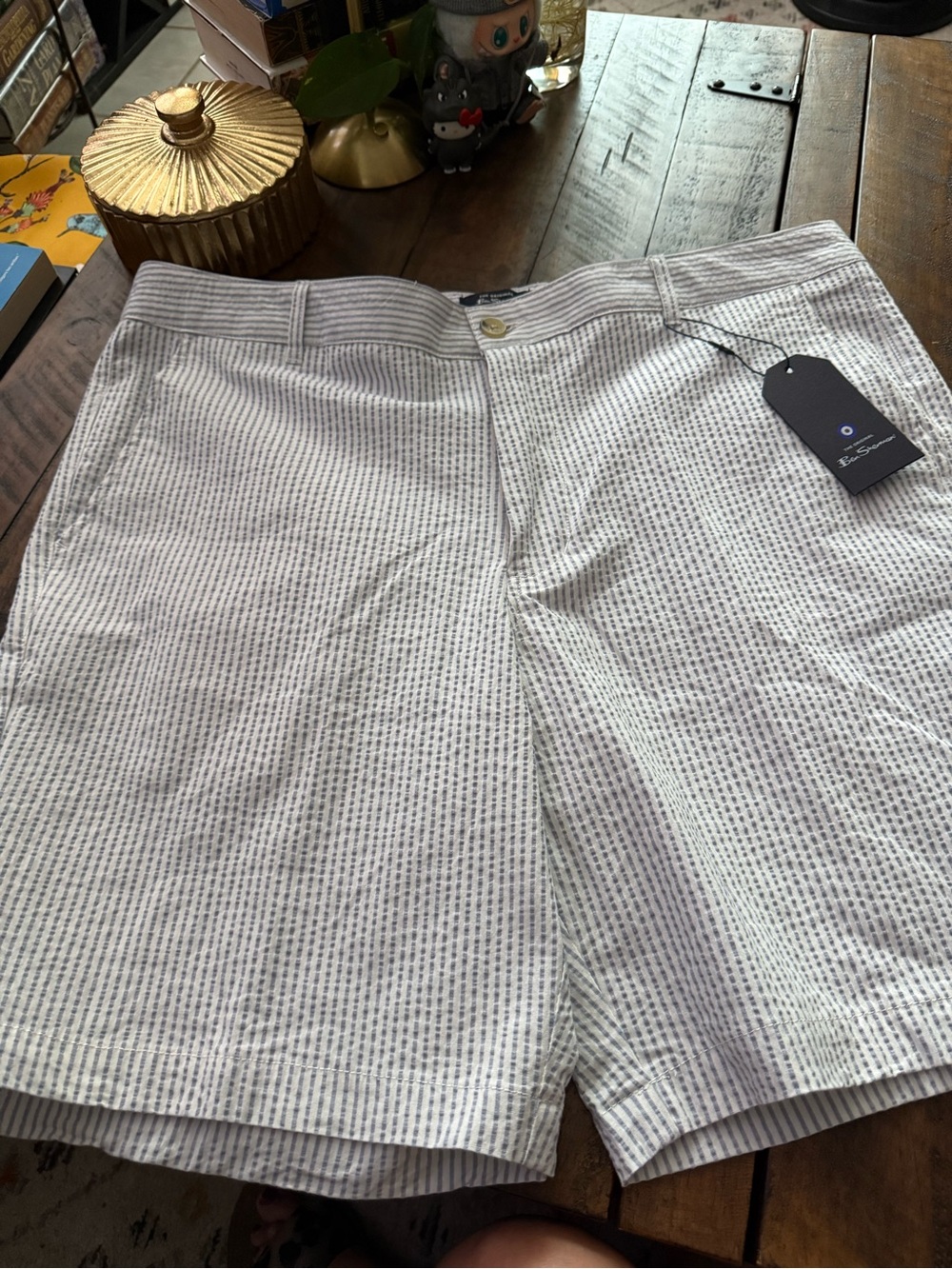 NWT Sz 38W Ben Sherman Light Blue/Grey and White Seersucker-Style Men’s Shorts
